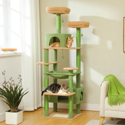 Arbre à chat | Multi - niveaux Confort™ vert dans un salon servant de décoration