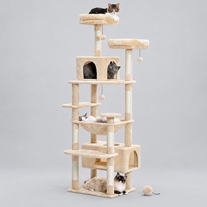 Arbre à chat beige Bois robuste™, plusieurs niveaux, avec niche, plateformes de repos et poteaux à griffer.