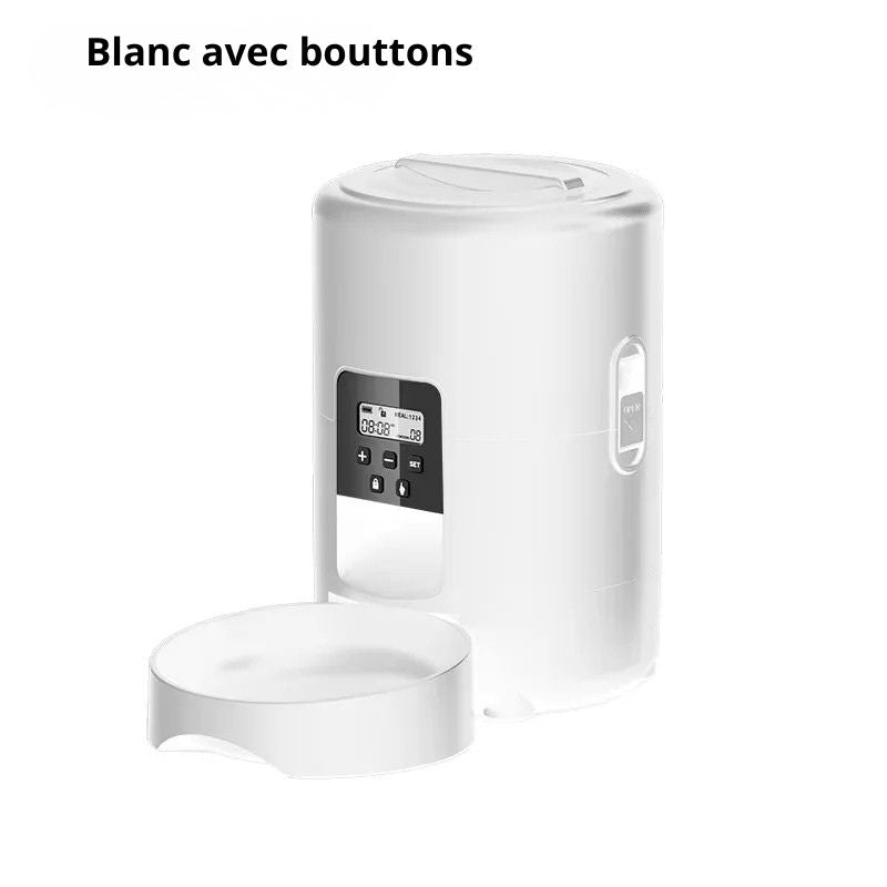 distributeur de croquettes pour chat automatique blanc boutton avec fond blanc
