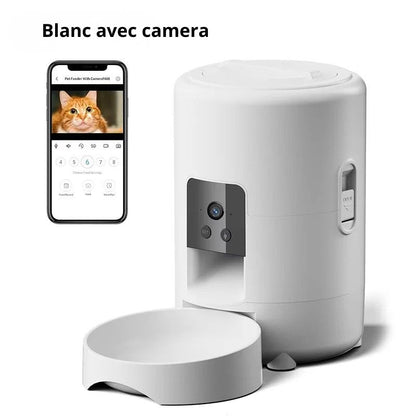 distributeur de croquettes pour chat automatique blanc phone video avec fond blanc