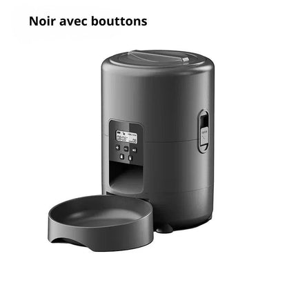 distributeur de croquettes pour chat automatique noir bouttons fond blanc