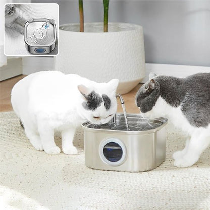 Fontaine a eau inox chat Clairéa™, forme ergonomique avec bassin large: facilite l'accès et évite que les moustaches touchent les bords